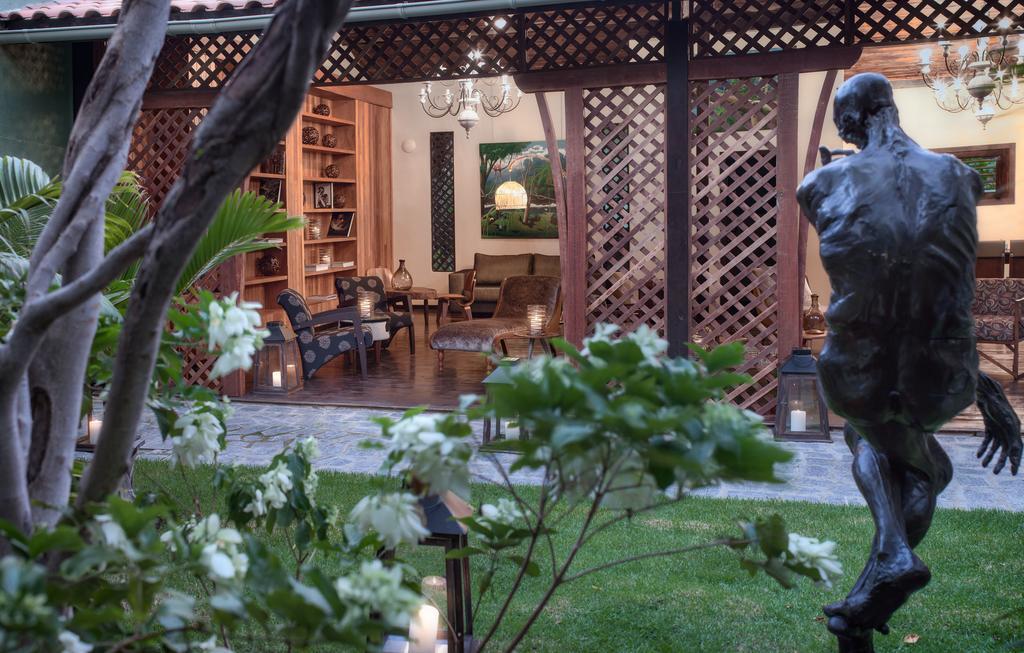Lara Hotel อากีราซ ภายนอก รูปภาพ
