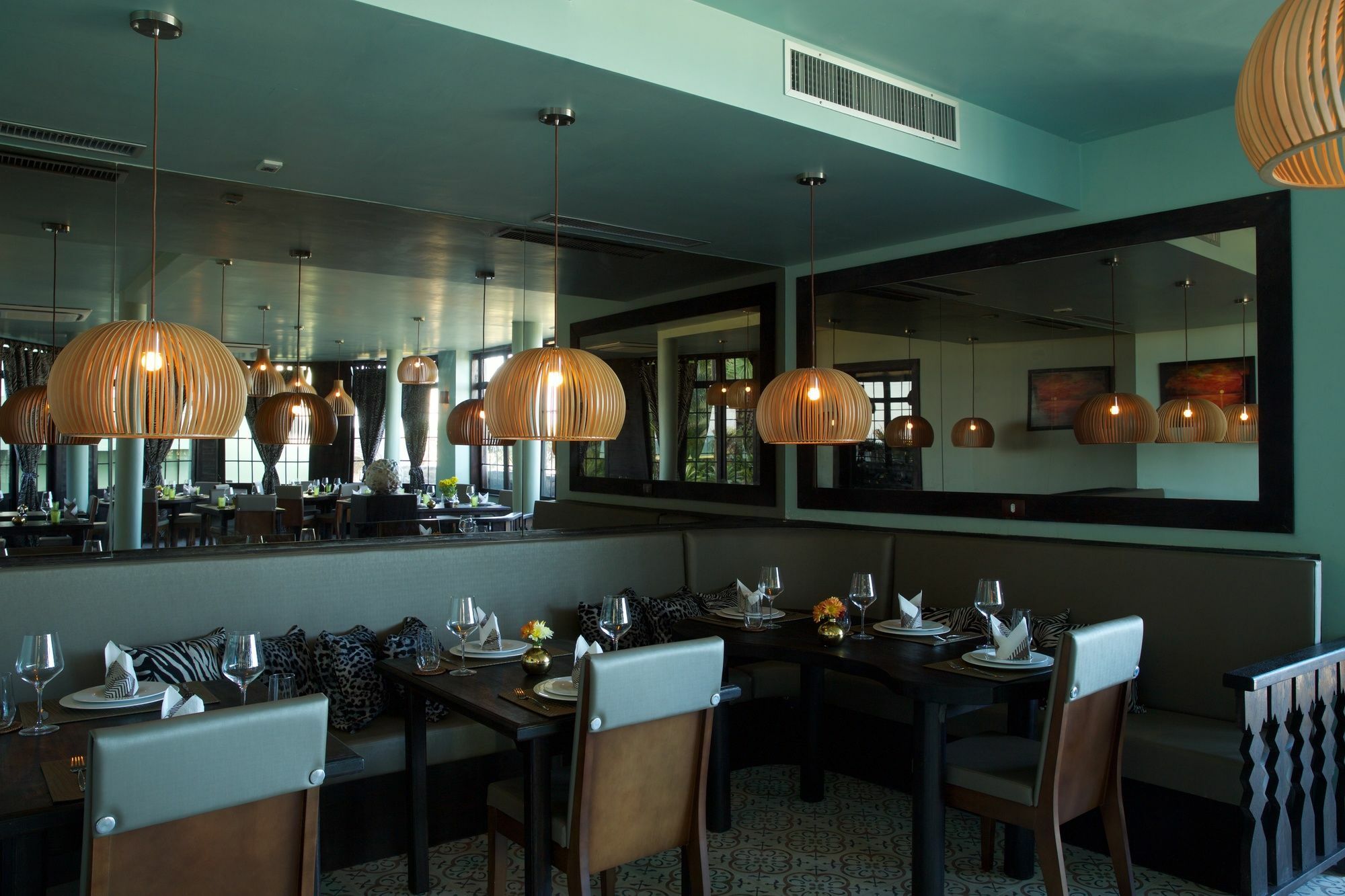 Lara Hotel อากีราซ ภายนอก รูปภาพ